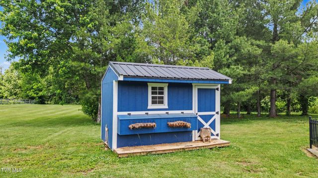 1435 Holly Creek Road, Greeneville, TN 37745