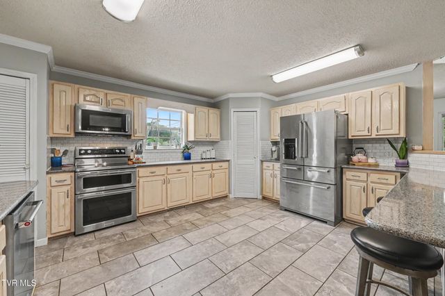 1435 Holly Creek Road, Greeneville, TN 37745