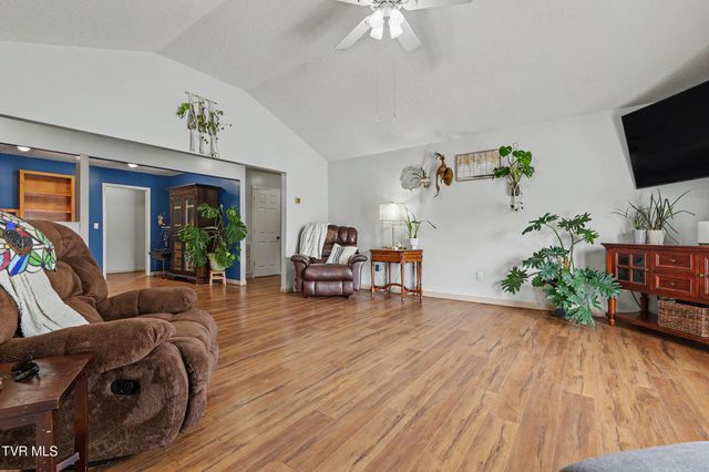 1435 Holly Creek Road, Greeneville, TN 37745