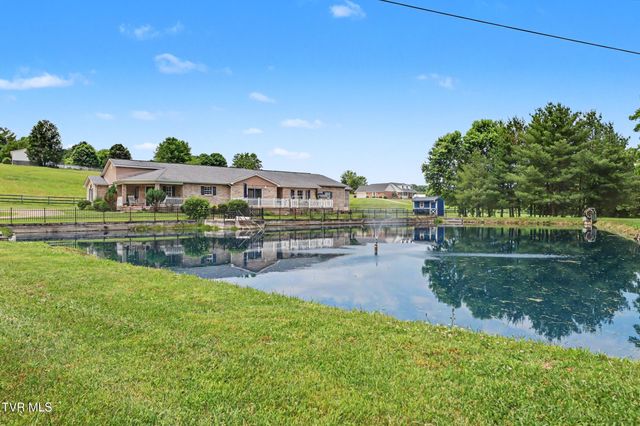 1435 Holly Creek Road, Greeneville, TN 37745