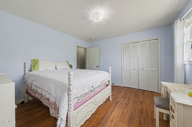 1435 Holly Creek Road, Greeneville, TN 37745