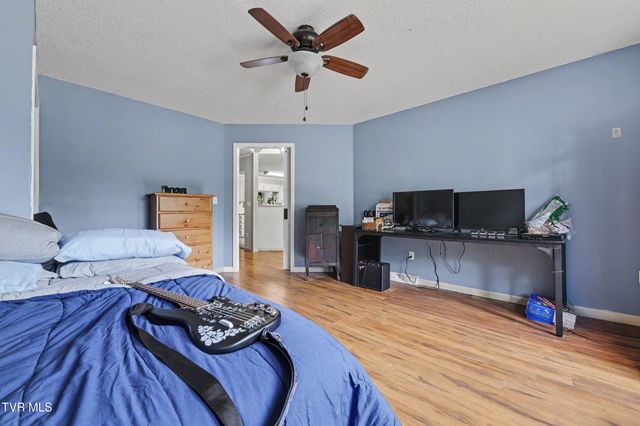1435 Holly Creek Road, Greeneville, TN 37745