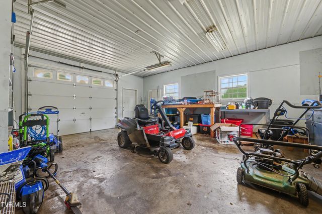 1435 Holly Creek Road, Greeneville, TN 37745