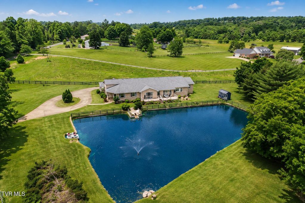 1435 Holly Creek Road, Greeneville, TN 37745