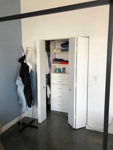 313 NE 2nd Street NE 901, Fort Lauderdale, FL 33301
