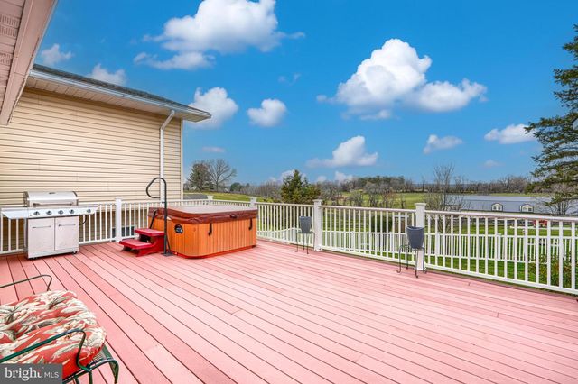 16104 CARROLL RD, Monkton, MD 21111