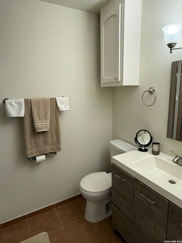 7711 Broadway Apt 4B, San Antonio, TX 78209