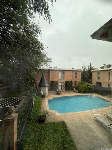 7711 Broadway Apt 4B, San Antonio, TX 78209
