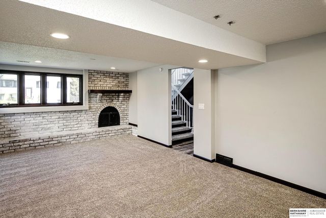 12111 Miami Street, Omaha, NE 68164