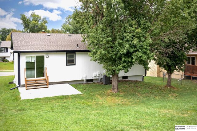 12111 Miami Street, Omaha, NE 68164