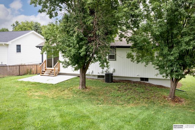 12111 Miami Street, Omaha, NE 68164