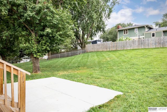 12111 Miami Street, Omaha, NE 68164