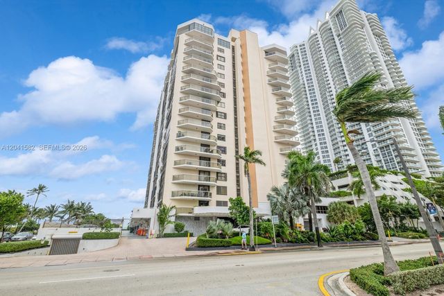 6423 Collins Avenue 203, Miami Beach, FL 33141