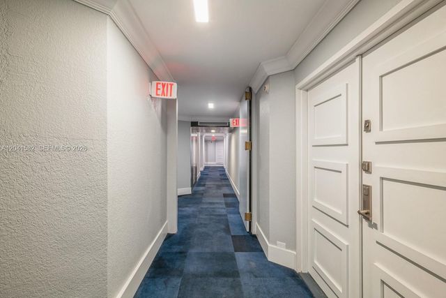 6423 Collins Avenue 203, Miami Beach, FL 33141