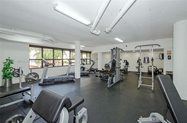 6423 Collins Avenue 203, Miami Beach, FL 33141