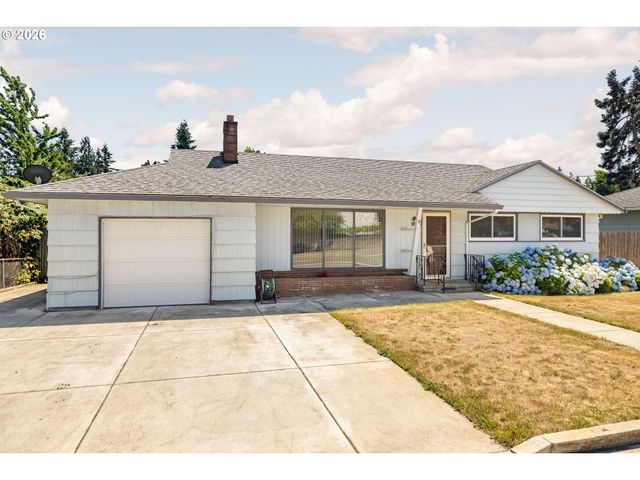 12652 Ne HALSEY St, Portland, OR 97230