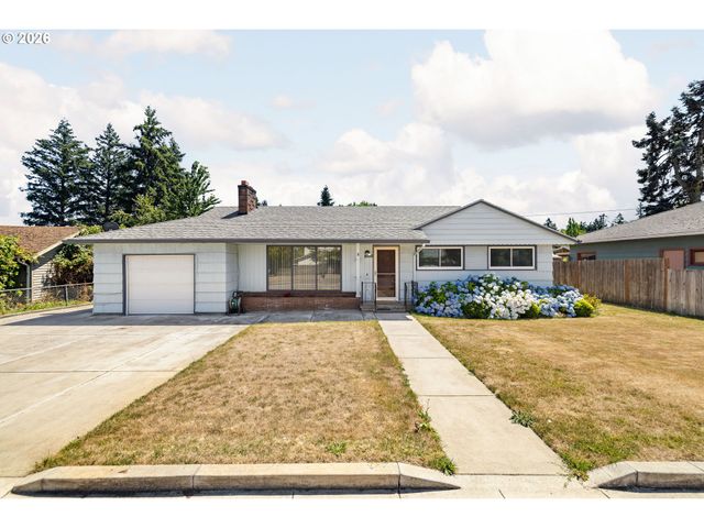 12652 Ne HALSEY St, Portland, OR 97230