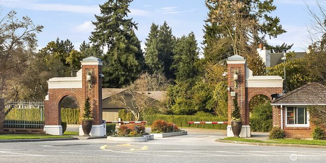 1118000701 Broadmoor Drive E, Seattle, WA 98112