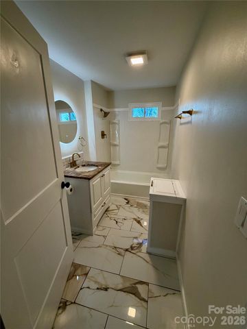 5192 Ralph Winchester Road, Lenoir, NC 28645