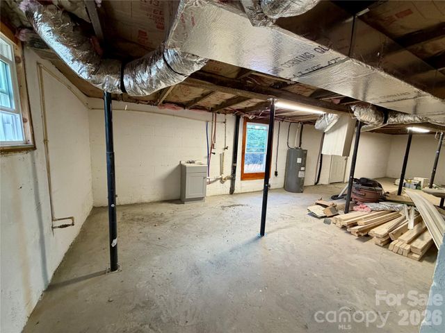 5192 Ralph Winchester Road, Lenoir, NC 28645