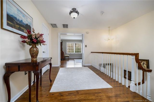 49 Spring Hill Lane North, Stamford, CT 06903