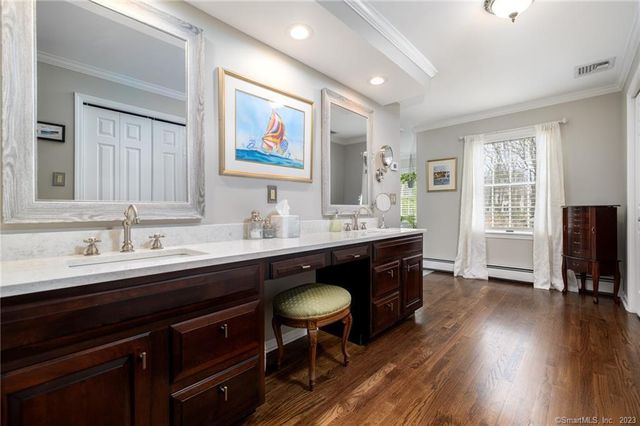 49 Spring Hill Lane North, Stamford, CT 06903