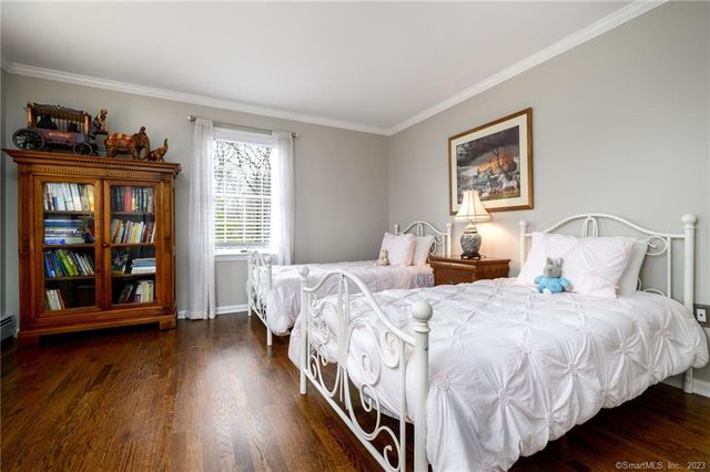 49 Spring Hill Lane North, Stamford, CT 06903