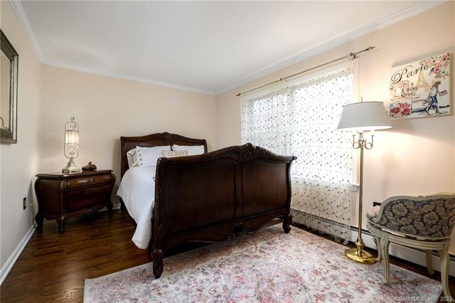 49 Spring Hill Lane North, Stamford, CT 06903