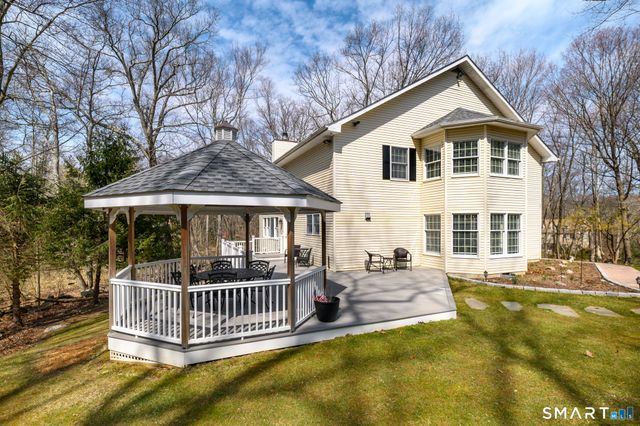 49 Spring Hill Lane North, Stamford, CT 06903