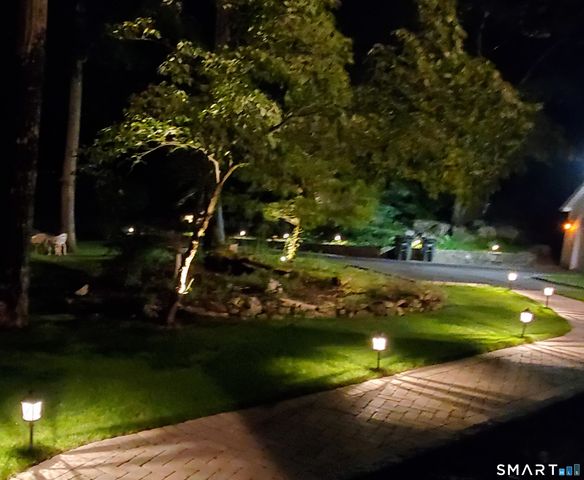 49 Spring Hill Lane North, Stamford, CT 06903