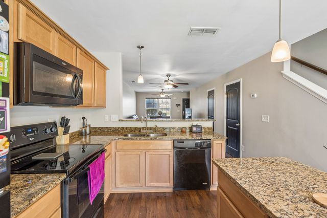 112 Cobblestone Place Dr, Goodlettsville, TN 37072