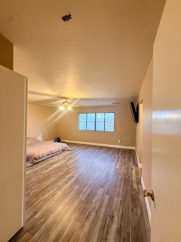 24833 N 37th Lane, Glendale, AZ 85310
