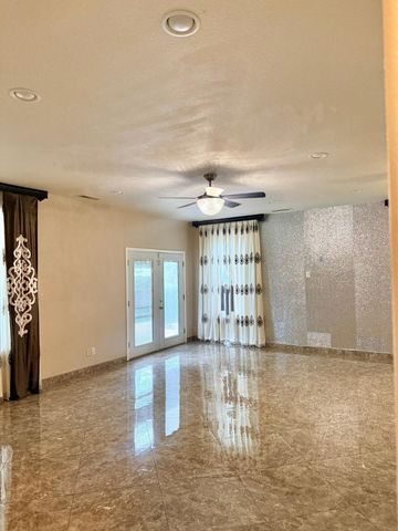 24833 N 37th Lane, Glendale, AZ 85310