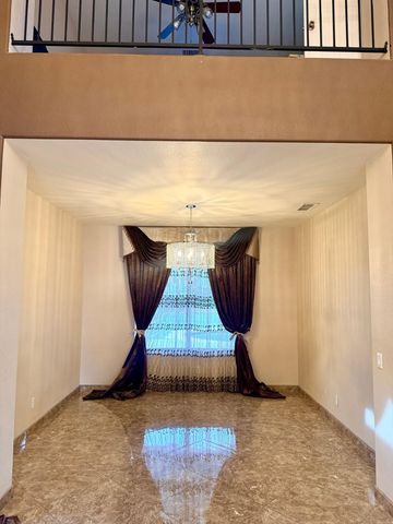 24833 N 37th Lane, Glendale, AZ 85310