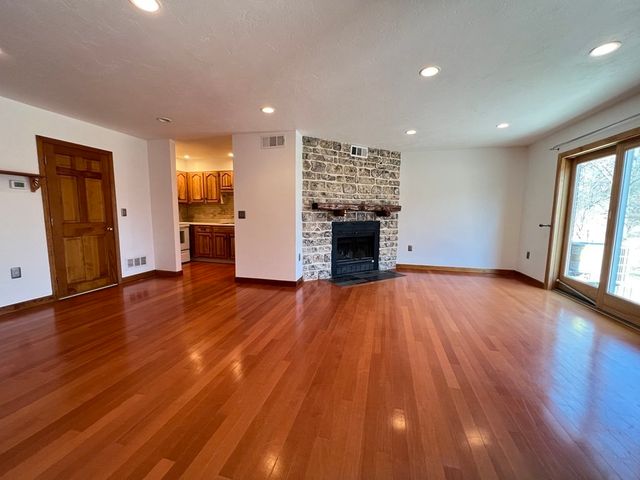 162 Quincy Shore Drive 65, Quincy, MA 02171