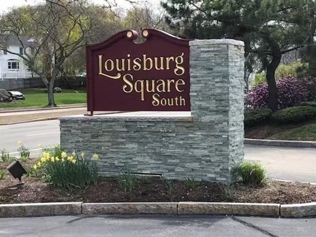 162 Quincy Shore Drive 65, Quincy, MA 02171