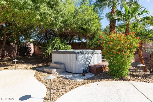 5706 Spruce Harbor Court, Las Vegas, NV 89122