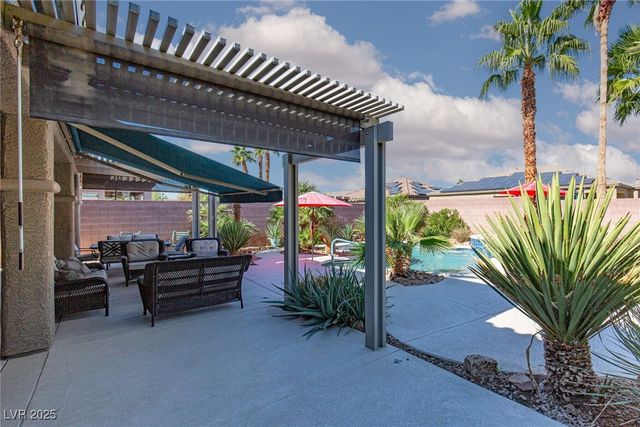 5706 Spruce Harbor Court, Las Vegas, NV 89122