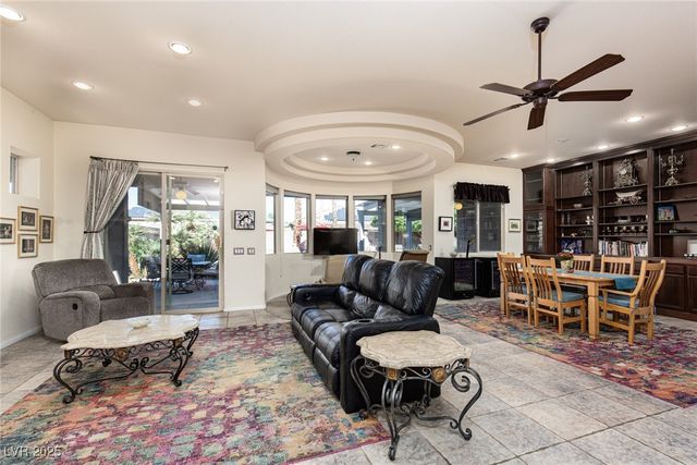 5706 Spruce Harbor Court, Las Vegas, NV 89122