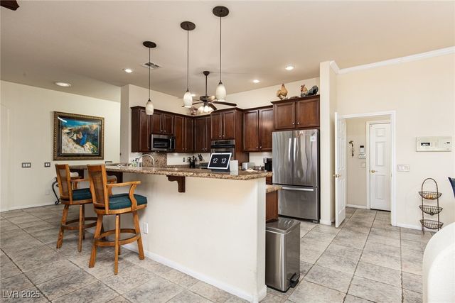 5706 Spruce Harbor Court, Las Vegas, NV 89122