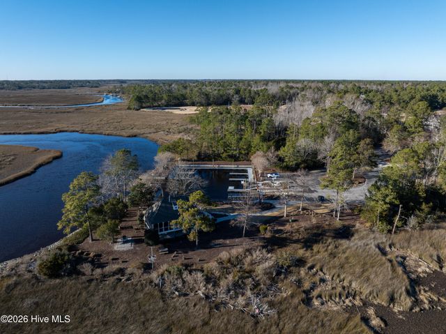 1568 Brushwood Court SE, Bolivia, NC 28422