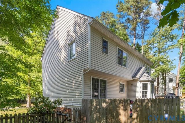 7907 Waterman Ln, Chesterfield, VA 23832