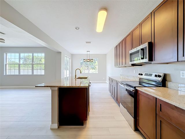 1620 ATLANTIC DRIVE, Ruskin, FL 33570