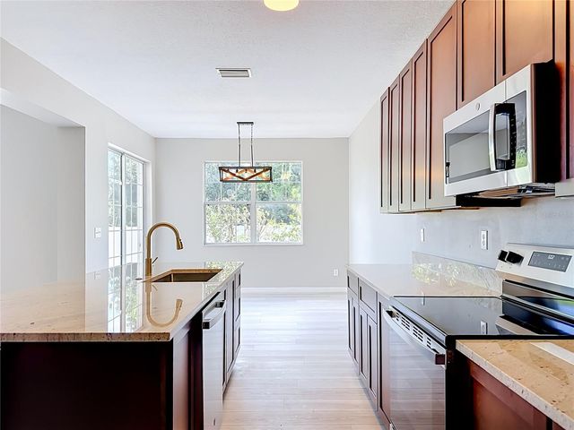 1620 ATLANTIC DRIVE, Ruskin, FL 33570