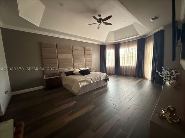14883 SW 38th St, Davie, FL 33331