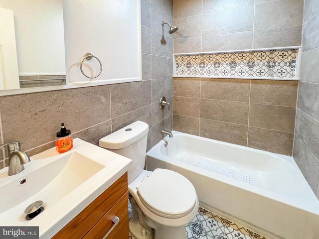 917 LOUIS DR, Millville, NJ 08332