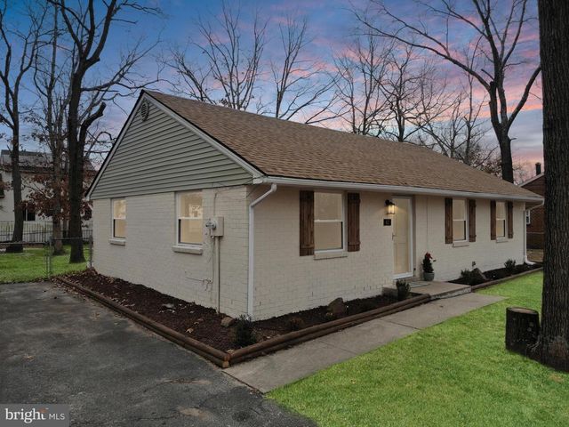 917 LOUIS DR, Millville, NJ 08332