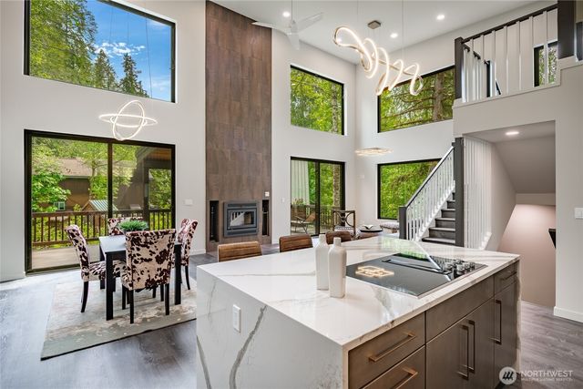 12031 Shuksan Rim Drive, Deming, WA 98244