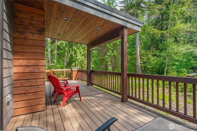 12031 Shuksan Rim Drive, Deming, WA 98244