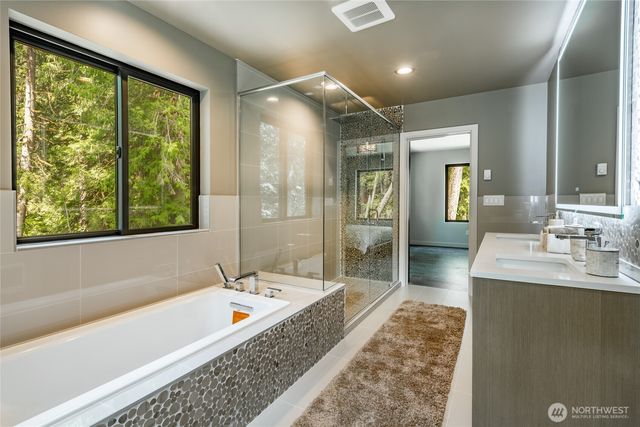 12031 Shuksan Rim Drive, Deming, WA 98244